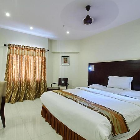 Krishna Residency Hotel Vijayawada Exterior photo
