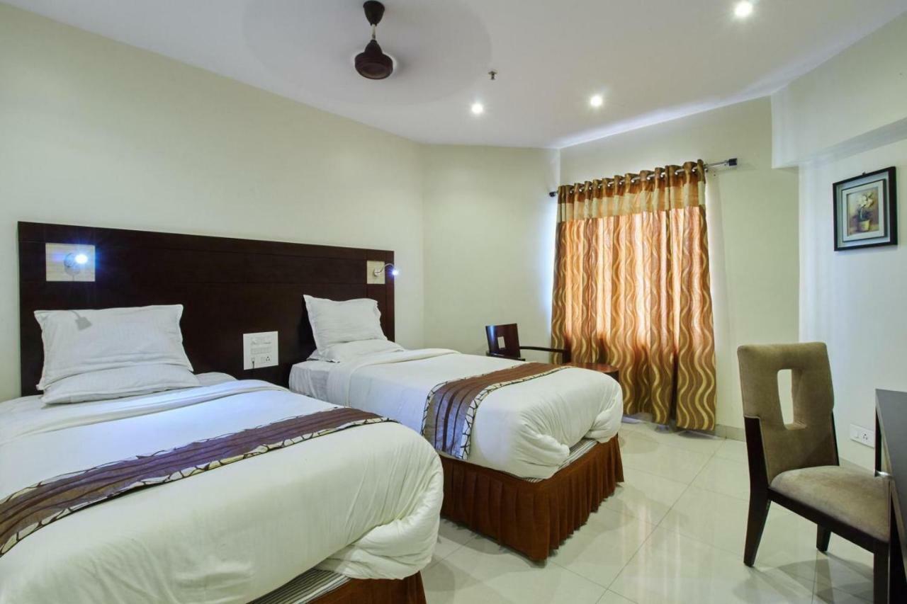 Krishna Residency Hotel Vijayawada Exterior photo